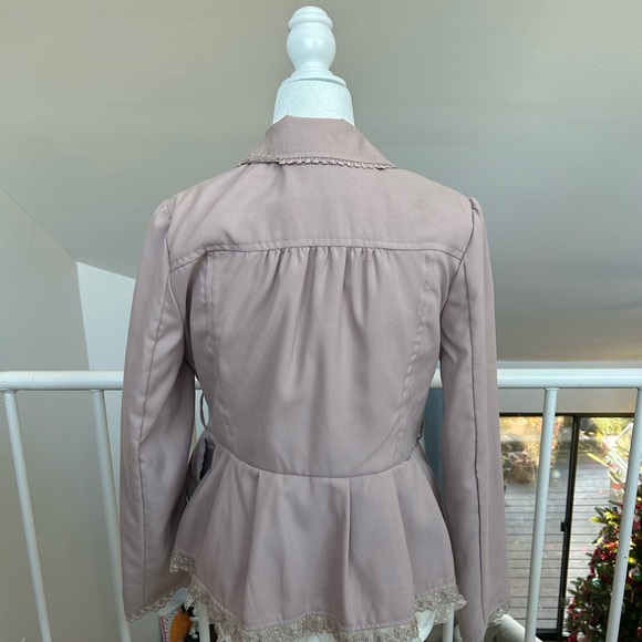 Axes femme Kawaii Lolita Lace Flower Jacket suit Short NWOT with Belt coat Japan - Picture 7 of 9